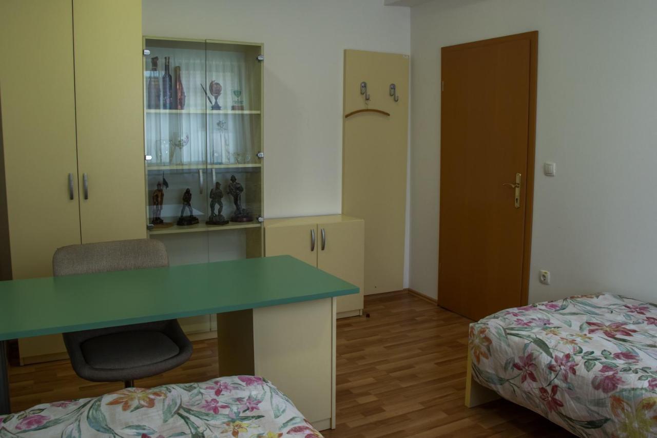 Gostilna Menina Gornji Grad Exteriör bild